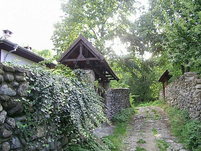 Априлци