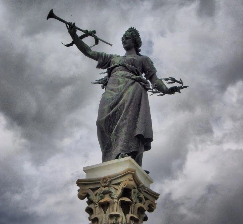 Севлиево