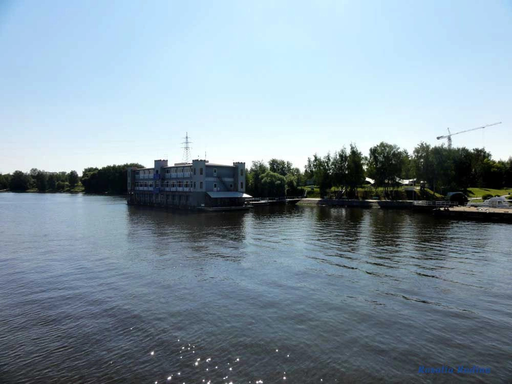 Водники