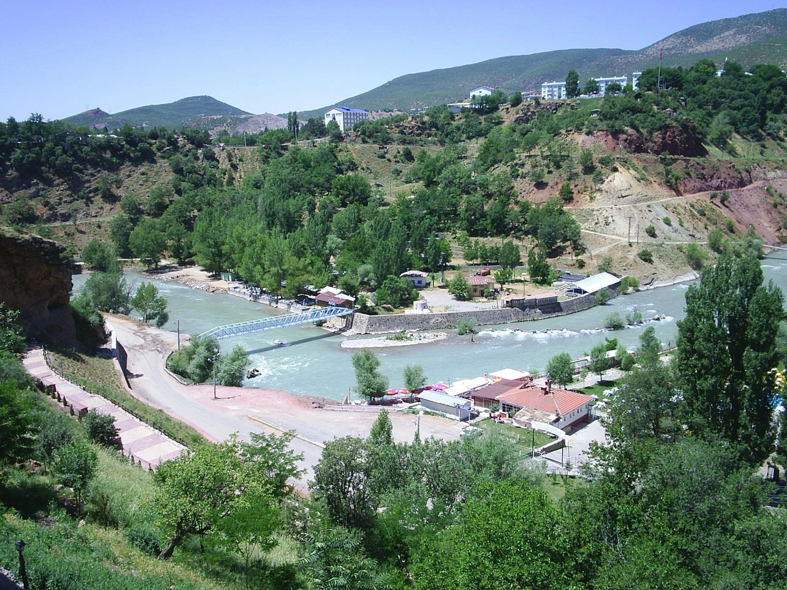 Тунджели