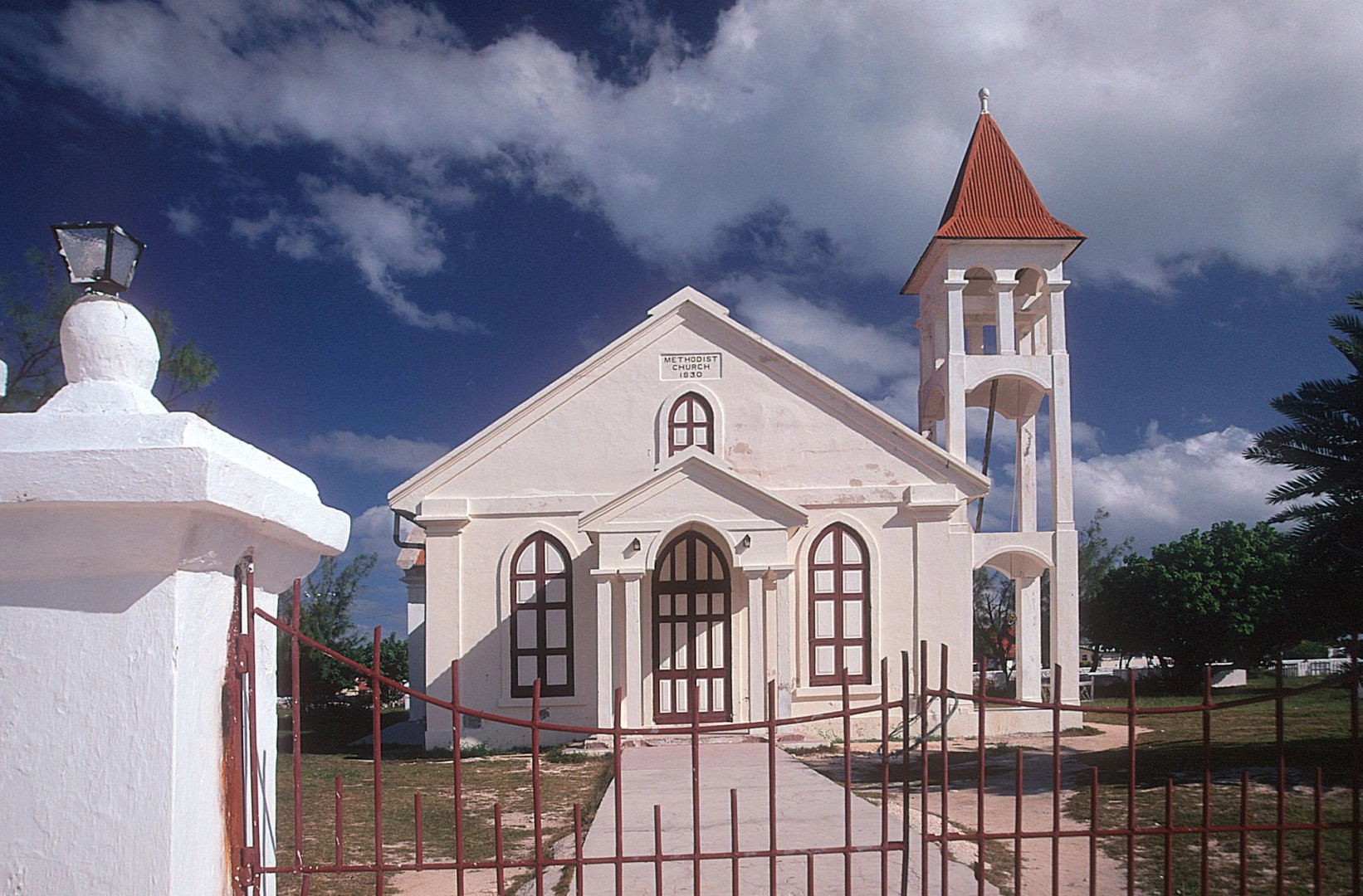  Острова Тёркс и Кайкос (экскурс.)