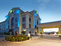  Holiday Inn Express Hotel and Suites Trincity Trinidad Airport