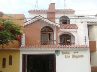  Hostal Begonias