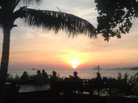  Banana Sunset - Bar & Bungalows