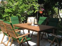  Alena 1067 Holiday House