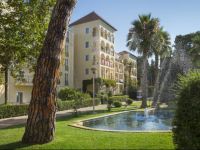  Katarina Island Hotel 