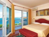  Alberi Cr Holiday Home