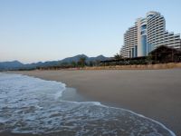  Le Meridien Al Aqah Beach Resort 