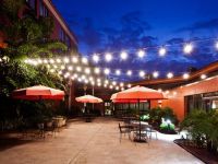  Crowne Plaza Fort Myers At Bell Tower Shops