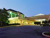  Holiday Inn Knoxville - West
