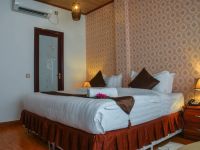  Marina Bay Retreat & Spa