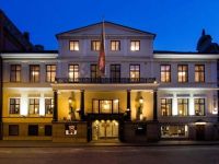  Mayfair Hotel Tunneln