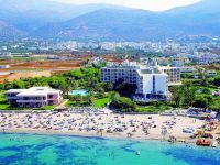  Sirens Beach and Village