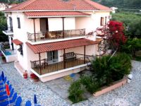  Doras Apartments and Studios