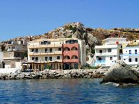  On The Rocks Hotel Pelekanos