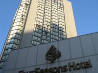  Four Seasons Hotel Vancouver