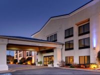  Holiday Inn Express Dahlonega