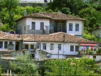  Lorenc Guesthouse & Hostel 