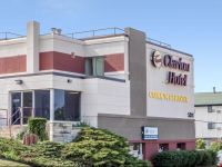  Clarion Hotel Airport Milwaukee