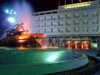  Excelsior Grand Hotel