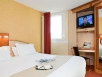  Alliance Paris Porte de Saint Ouen