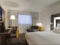  Novotel Cergy Pontoise