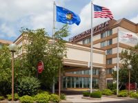  Crowne Plaza Hotel Madison