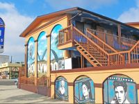  Hollywood Inn Express North