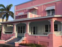  Santa Neta Apartments