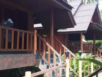  Fish House Resort & Restaurant