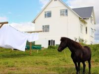  Mengi Kjarnholt Bed & Breakfast