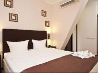  Inside Transit Hotel