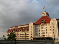  Hilton Vienna Danube