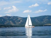  Bungalo Family House