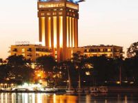  Movenpick Resort Aswan