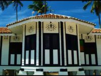  Temple Tree at Bon Ton