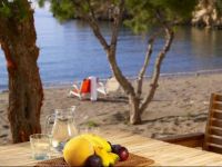  Apothikes Apartments