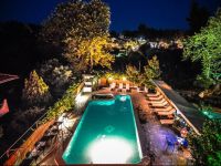  Anna Christina Apartments