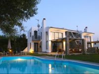  Sunny Sani Luxury Villas