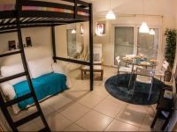  Baleal Balcony and Pool Apartment