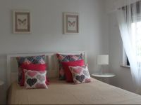  Flat between Lisbon & Cascais