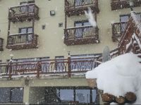  Pensiunea Ursul Carcotas