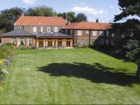  Best Western Plus Knights Hill Hotel & Spa