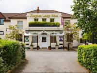  Brook Kingston Lodge Hotel