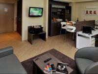  CHC Business Residence