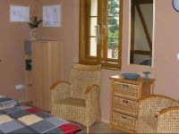  In der alten Weinstube