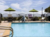  Hampton Inn & Suites Oakland Airport-Alameda