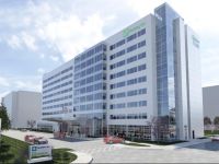  Holiday Inn Cleveland Clinic