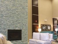  Holiday Inn Express & Suites - Cleveland Northwest