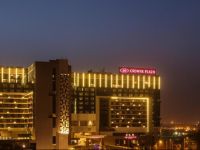  Crowne Plaza Greater Noida